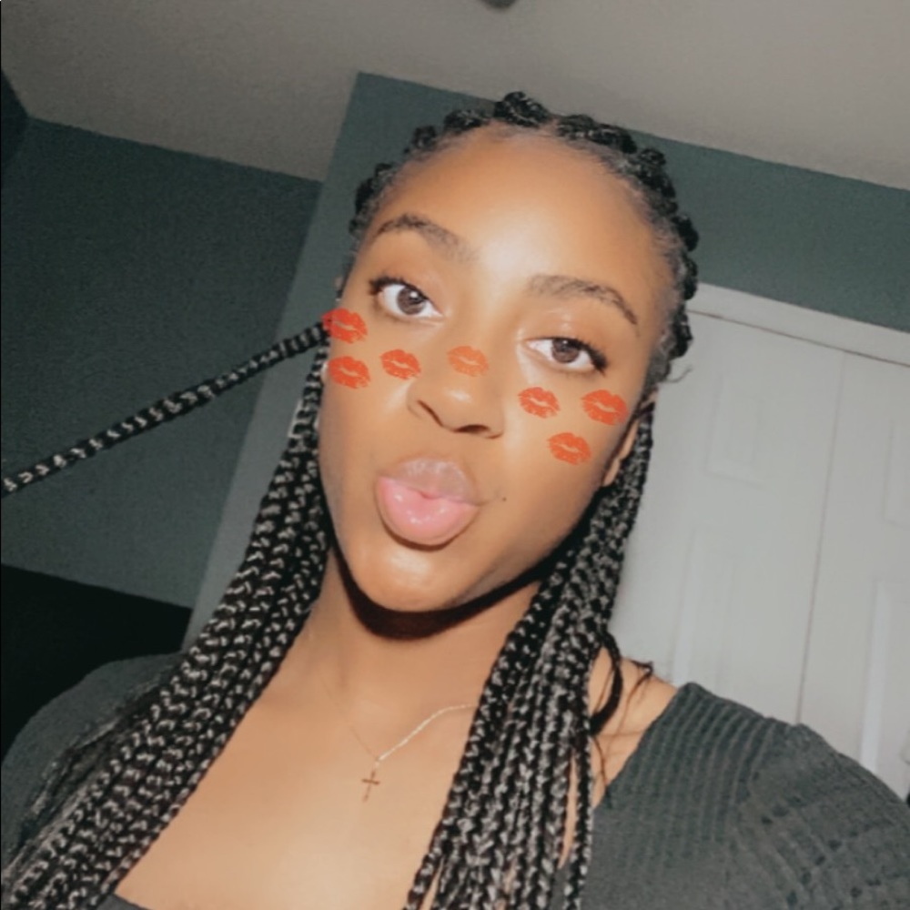 Meet your Posher, Jasmine